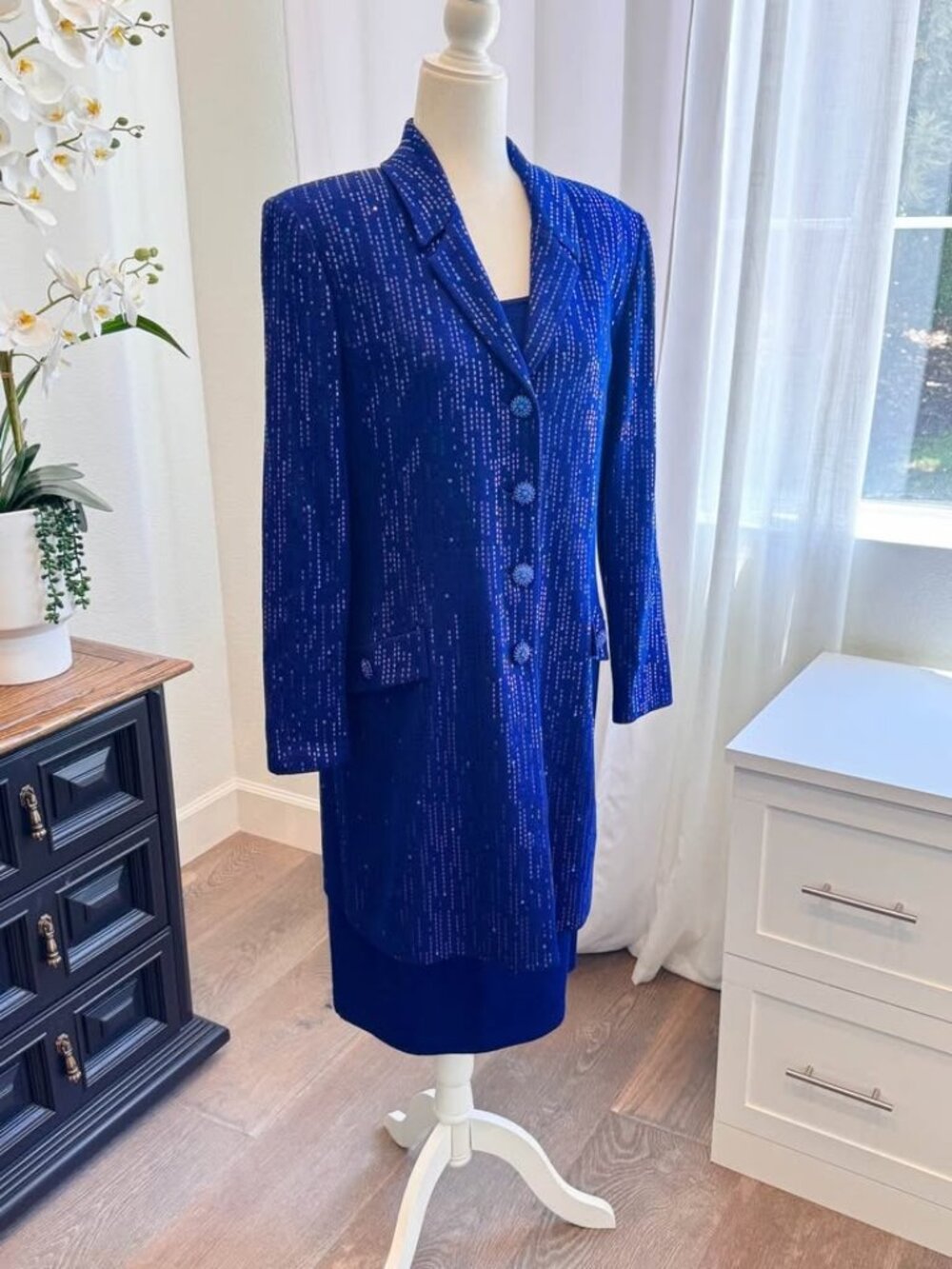 AMAZING St John Knit Evening Long Jacket Tank Too and Skirt Suit Size 12/14